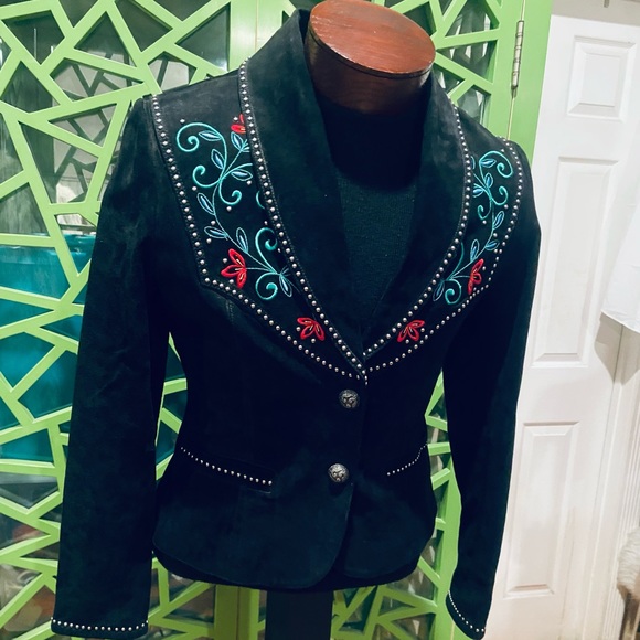 Ripple Creek Vintage Black Suede Leather Embroidered Studded Southwestern Jacket
